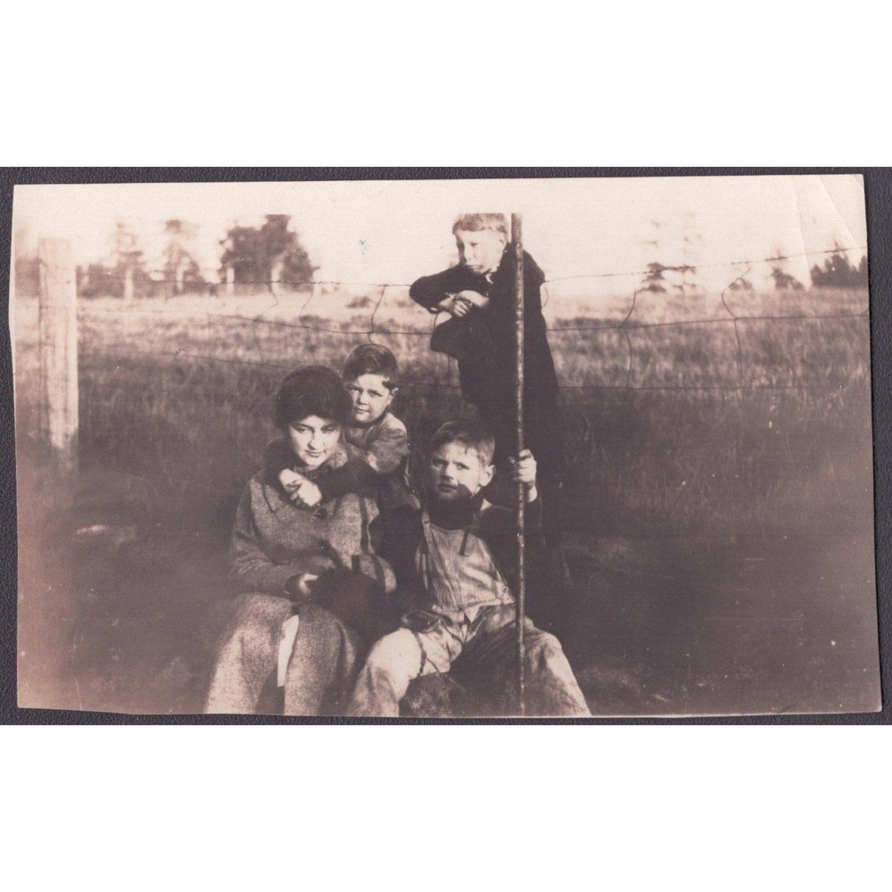 Real Photo 1921 Family at Farm Fence Annapolis Port Orchard WA Kitsap Co